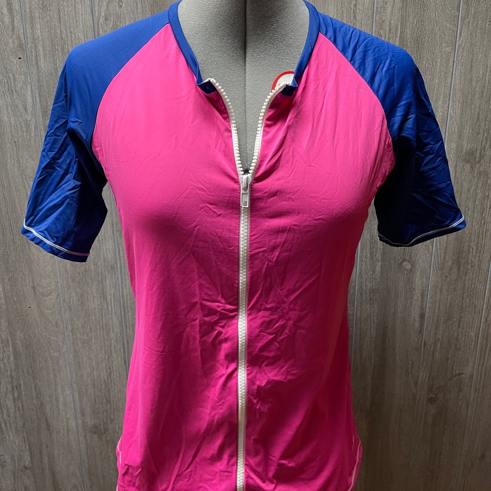 Tommy Bahama Women’s two-tone short sleeve rash guard
